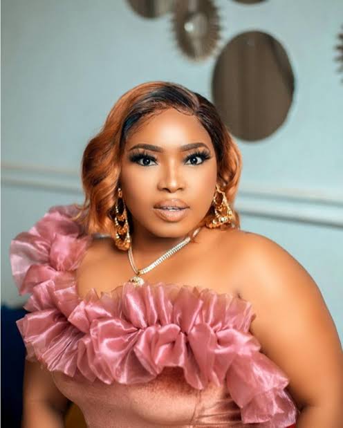 Halima Abubakar shares new photos as she returns to instagram following recovery