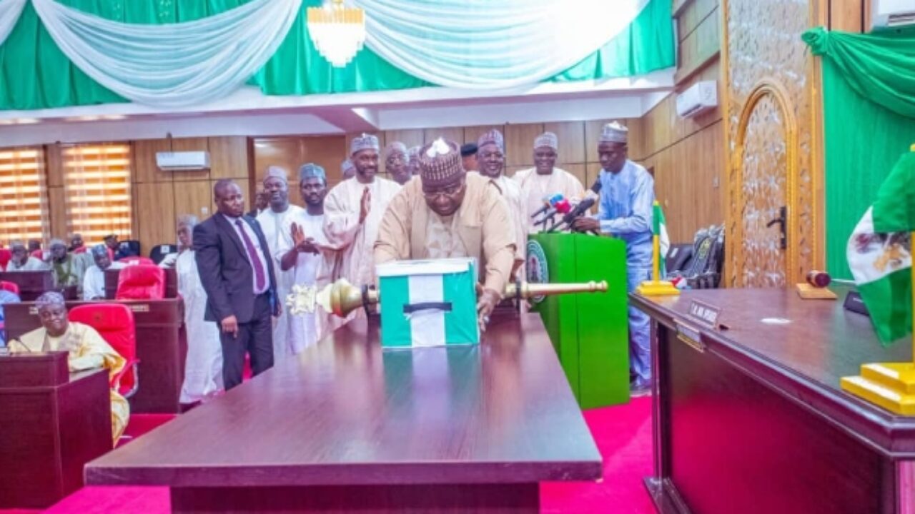 Gov Idris signs 2026 Kebbi budget of transformation, people’s empowerment