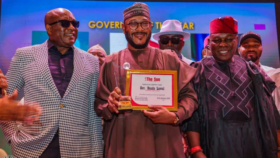 Good Governance: Gov Lawal receives The Sun Governor of the year Award 