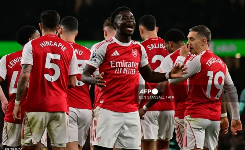 Title Nerves: Arsenal stumble at Brentford as Man City smell blood
