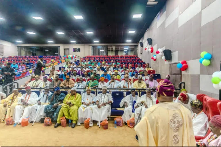 Yayi rallies Ogun West APC Leaders, secures Monarchs’ backing in Ilaro consultations