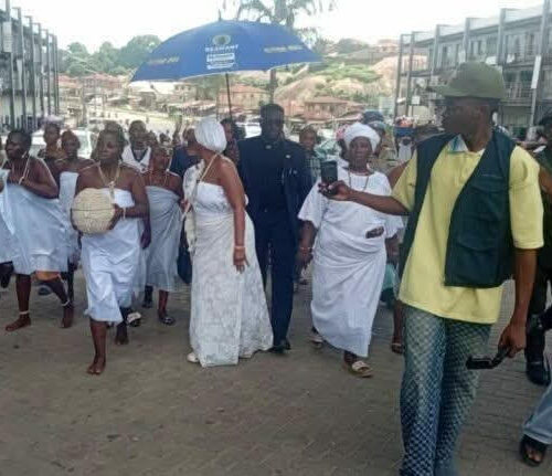 Women traditional worshippers in Abeokuta hold ritual prayers for Oyo Abductees