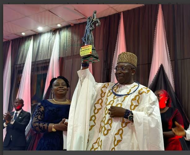 COOU Law Faculty honours Chief Dr Simon Okeke (Ochendu)