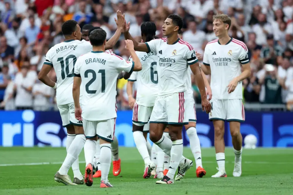 La Liga: Real Madrid thrash Malaga 4-0 to continue perfect start under Mourinho