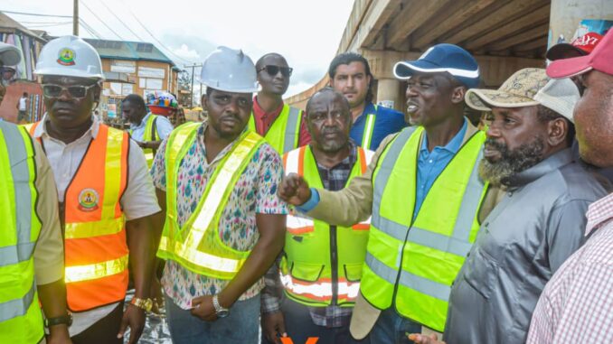 FG certifies Ogun bridge, urges traders to vacate construction site